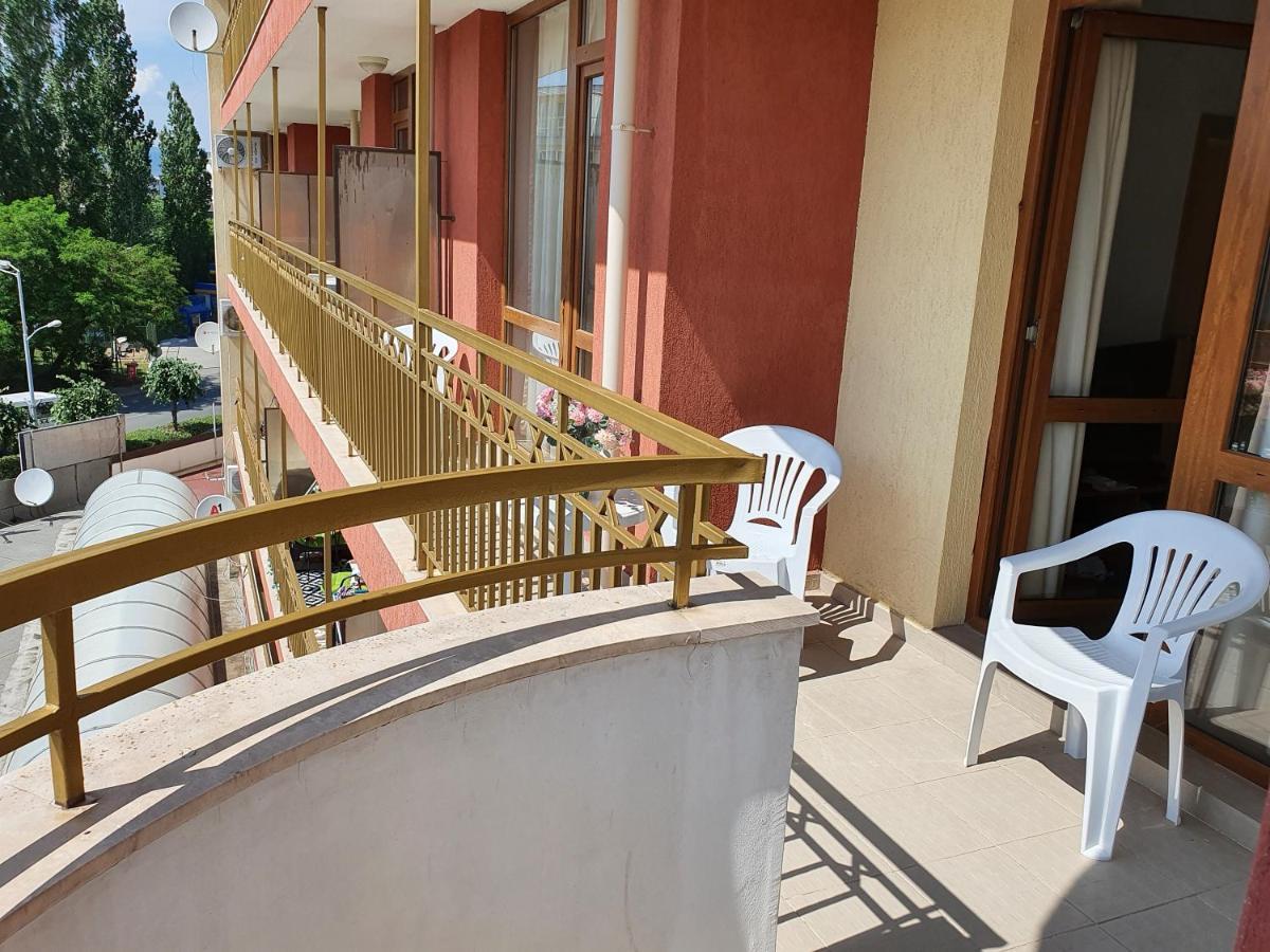 Apartment Ashton Hall - Sonnenstrand - Ost Слънчев бряг Екстериор снимка