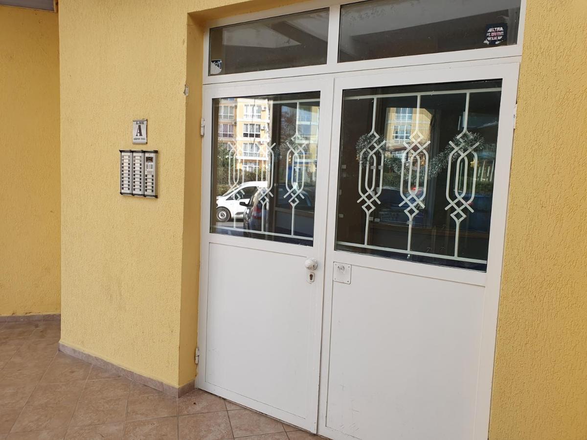 Apartment Ashton Hall - Sonnenstrand - Ost Слънчев бряг Екстериор снимка